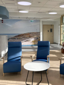 Sairaalan potilashuoneen ovi, laitosovi, laminaattiovi, palo-ovi, tyyppihyväksytty laitosovi